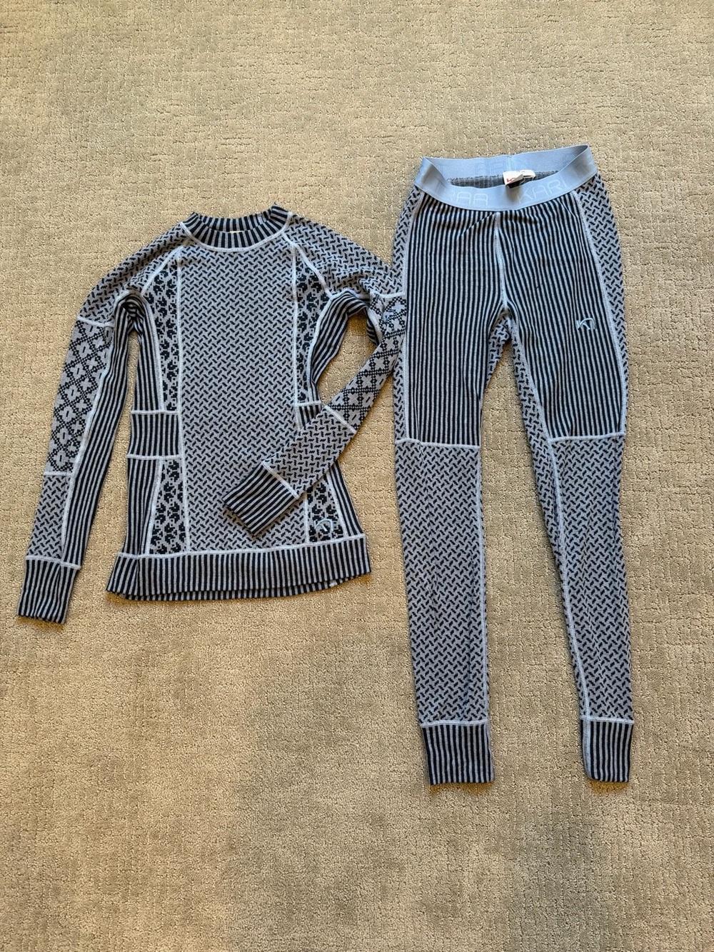 Kari Traa Smekker Long Sleeve and High Waisted Pants